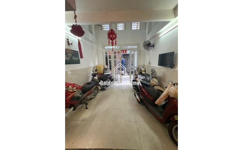 Quận 5- 5 Lầu- 41m2-6Pn HXH Sát đường Trần Hưng Đạo-Trần Phú Giá 8Tỷ6 TL