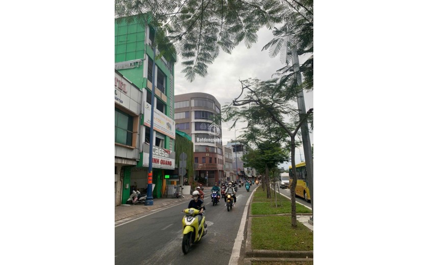 HẠ 1.3TỶ giá chào mới 18.2TỶ Mặt Tiền VIP  Đại Lộ Võ Văn Kiệt Quận5- 5tầng 101m2-Nở hậu