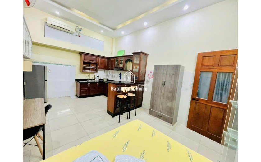 *GẤP BÁN GIẢM 4 TỶ CHỈ 14.5 tỷ-QUẬN 10 ÔTÔ NGỦ TRONG NHÀ 4TẦNG BTCT 8PN - 63M2