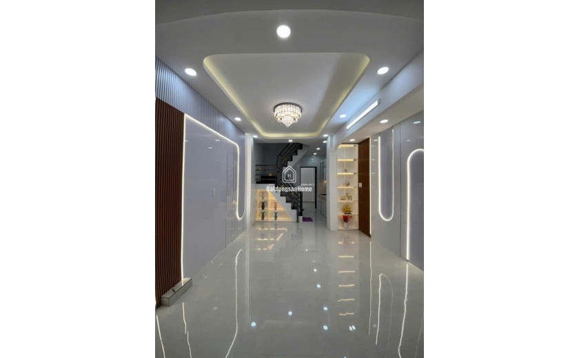 CHỈ 5.1 TỶ TL-SIÊU PHẨM 3 PHÒNG NGỦ HẺM TO Hồng Bàng_P.Minh Phụng (P1_Q11) Cũ