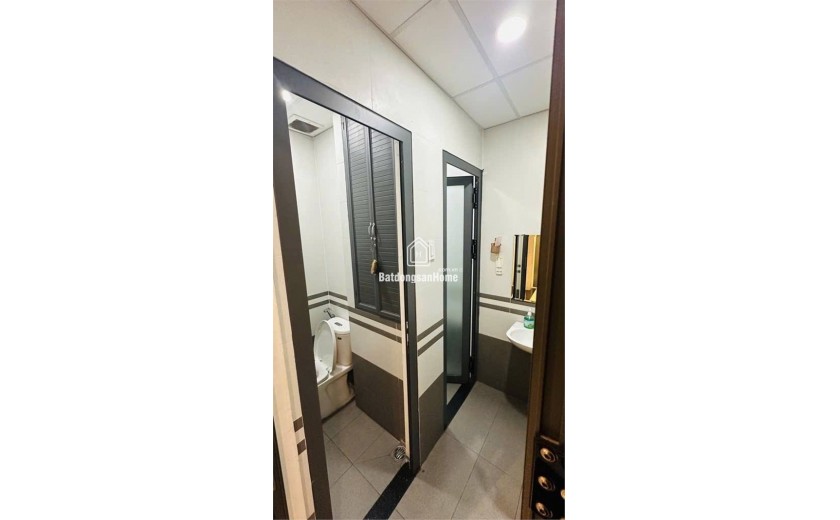 MẶT TIỀN TRUNG TÂM Quận 3,  KHU rất HIẾM NHÀ BÁN, dòng tiền THU NHẬP 2,4 TỶ/NĂM