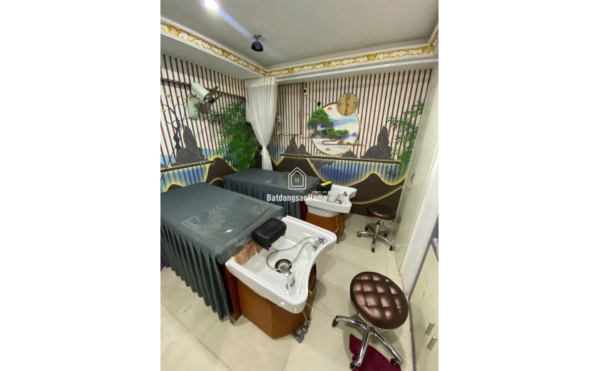 Sang Tiệm Q10 ( chuẩn bị làm tết luôn ) 212 Ngô Quyền, phường 8, quận 10