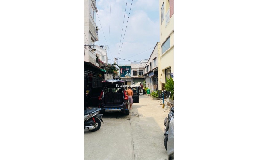 Bán nhà hẻm Lê Văn Khương Q12, Tân Thới Hiệp. DT 80m2, 2 tầng, 3PN, Sổ Hồng. Giá 5.7 tỷ.