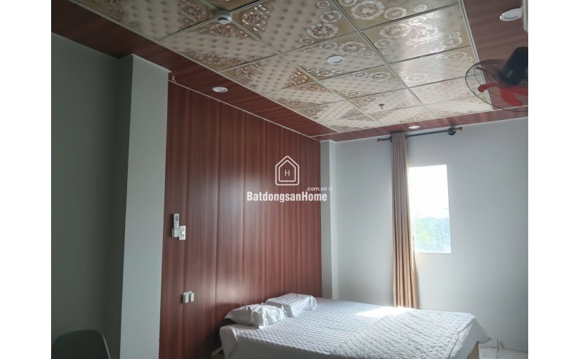 Khách sạn Nam Hòa Xuân 111m² 6 tầng 18 phòng doanh thu 100tr giá 12.x tỷ