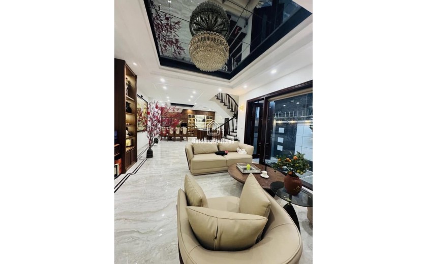 Bán nhà Huy Du 5 tầng, gần ga tàu điện Metro, cạnh Vinhomes Gardenia, ô tô đỗ cửa, 12 tỷ