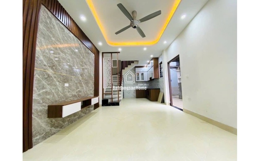 Bán nhà Hồ Tùng Mậu 56m2, gần ĐH Thương Mại, Quốc Gia, ô tô đỗ cửa, hàng xóm Gardenia Hàm Nghi