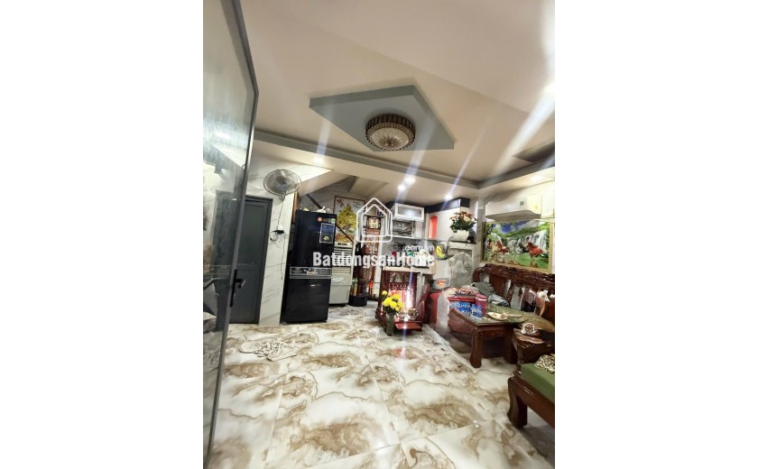 QUẬN 10_LÝ THƯỜNG KIỆT-SVĐ Phú Thọ-HXH 7M-Ngang 5M,Căn Góc 2 Mặt Tiền Hẻm-5Tầng,6Tỷ85 TL