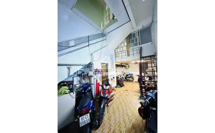 HẠ 1.3TỶ giá chào mới 18.2TỶ Mặt Tiền VIP  Đại Lộ Võ Văn Kiệt Quận5- 5tầng 101m2-Nở hậu