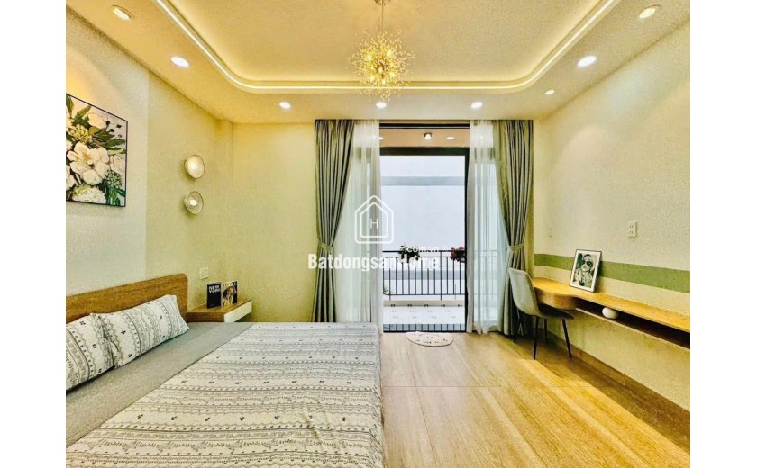 Hàng Hiếm Quận5 _Hẻm 5M, 6Tầng có TM, Sau lưng MẶT TIỀN Cao Đạt 40m_12.5Tỷ