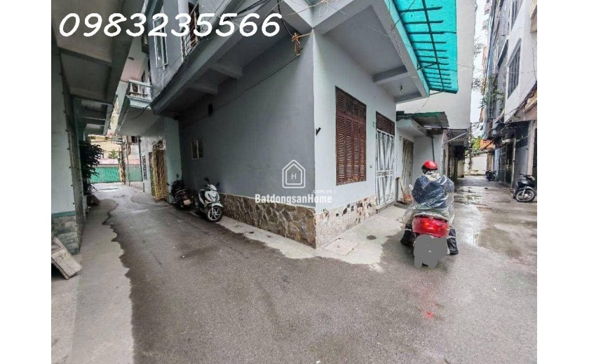 Bán nhà hiếm, Bắc Từ Liêm, lô góc 3 mặt thoáng, ô tô đỗ cửa, ở sướng, giá mê, ngay Học viện Tài Chính