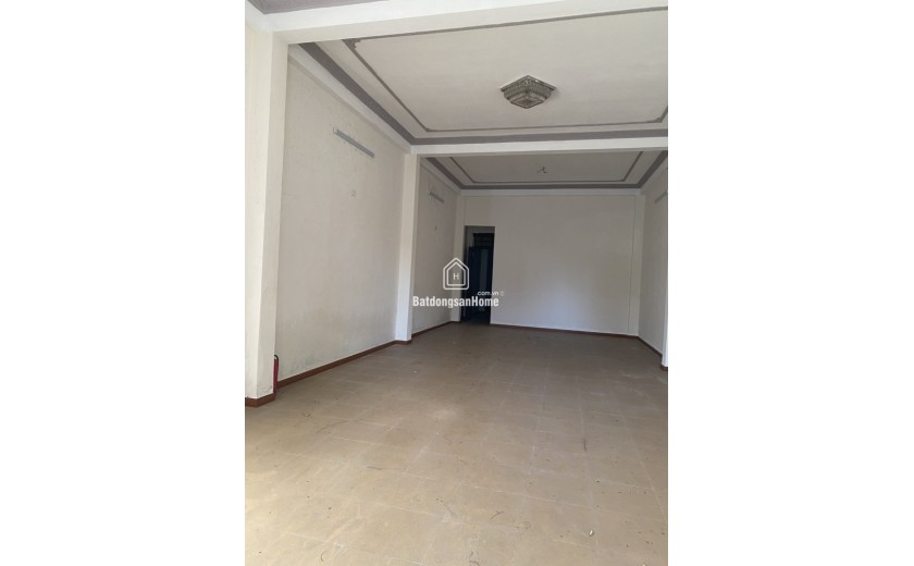 Nhà 4 tầng MT Nguyễn Tất Thành 125m² view biển Hải Châu giá 19.5 tỷ