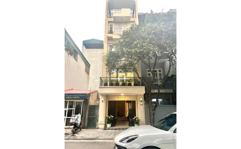 HIẾM THUỴ KHUÊ-  TÂY HỒ - MẶT PHỐ VỈA HÈ - KINH DOANH-  ĐI BỘ RA HỒ TÂY 50M5TẦNG 18,2 TỶ