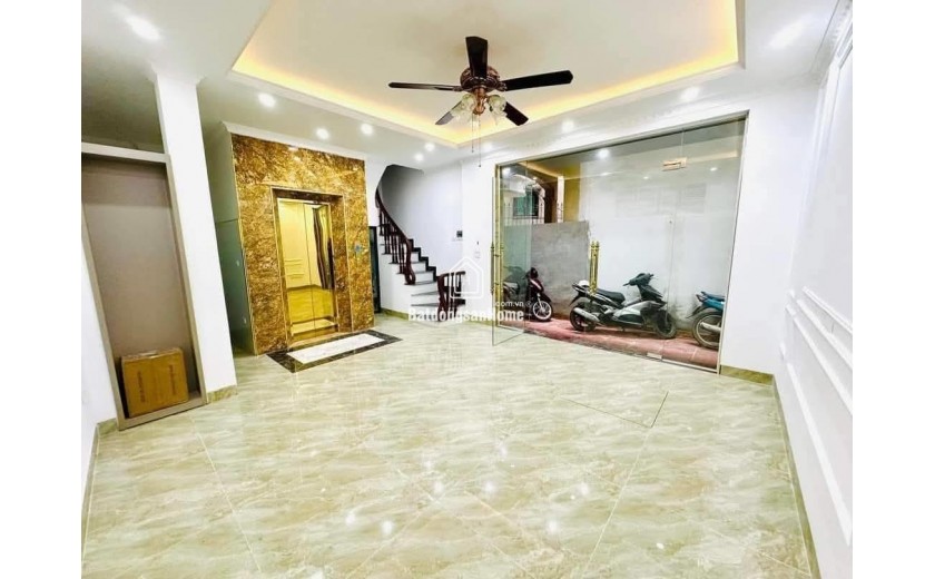 Hàng hiếm phân lô ngõ  105 Xuân La vỉa hè OTO  tránh - KINH DOANH – 58 X 7T 25,8 TỶ.