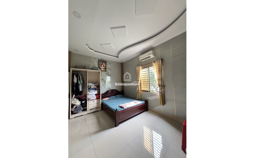 Bán nhà đườg số 8, Phường Linh Xuân, Thủ Đức, TP HCM. DT 92m2, 3 tầng, Giá 7.7 tỷ, Sổ Hồng - 0933125879