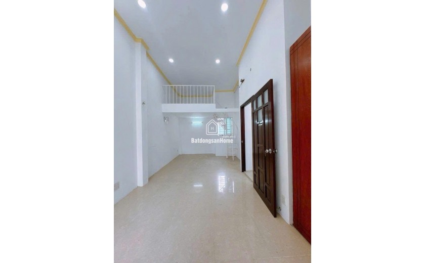 *QUẬN 5 Trung Tâm Sầm Uất - Nguyễn Trãi – Trần Hưng Đạo 
10m Ra HXH Ngang Nở hậu 7.5m Xíu 5 Tỷ