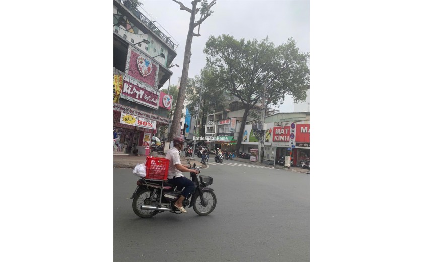 $ GIÁ 17.9 TỶ CÒN TL_MẶT TIỀN 5 TẦNG_PHỐ THỜI TRANG NGUYỄN TRÃI QUẬN 5