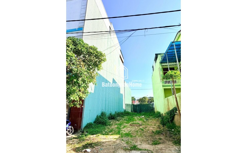 Đất mặt tiền Âu Cơ 200m2 trực diện biển Cửa Đại giá 18 tỷ