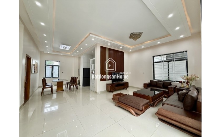 SIÊU PHẨM BIỆT THỰ 3 TẦNG - SMART HOME HÒA XUÂN - DT 300M - 16.5 đ