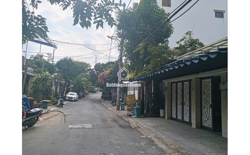 Bán nhà Lê Văn Hiến 325m² ngang 9,8m, 2 tầng + 12 phòng trọ, giá 23.2 tỷ