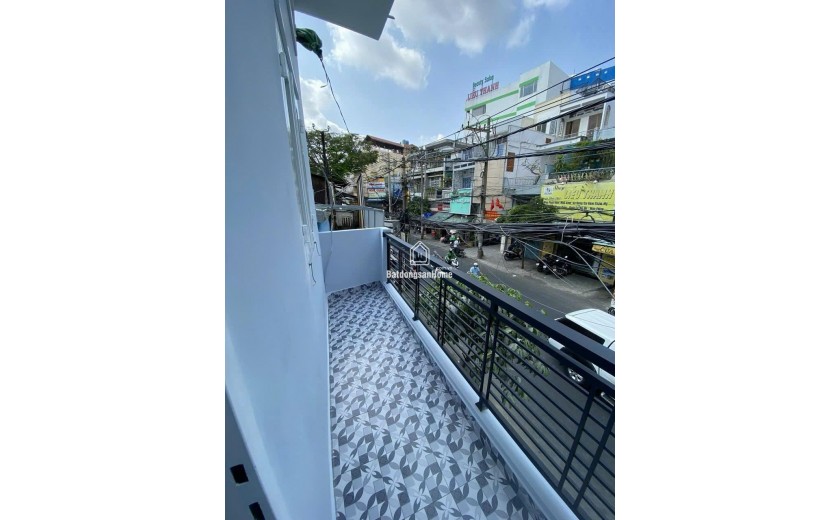 NHỈNH 5 TỶ_Sở Hữu NGAY Vi Trí Mặt Tiền KD LẠC LONG QUÂN 44M Ngang 4M_T.Thuê.15Tr/Th