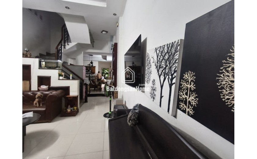 Bán nhà đường số 30, Bình Trưng Đông, Q2, TP HCM. DT 94m2, 3 tầng. Giá 7.9 tỷ, SH. 0933125879