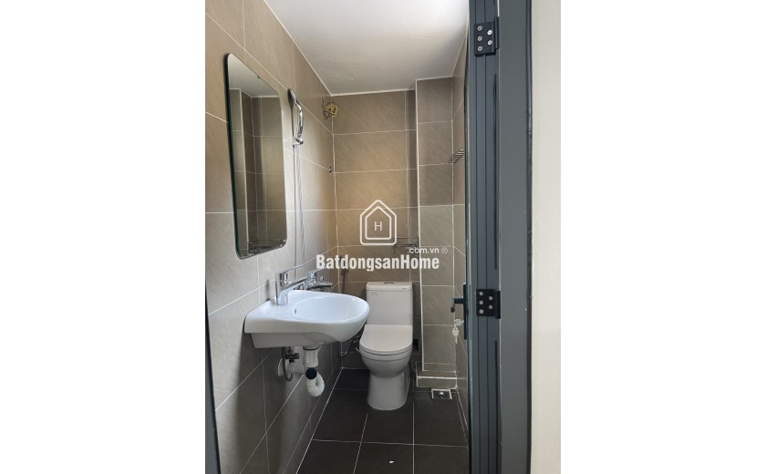 Nhà mặt tiền Huỳnh Thúc Kháng 4 tầng 69.2m2 sát Nguyễn Văn Linh giá 15 tỷ