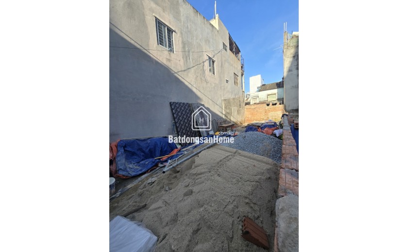 Mặt tiền Thạch Lam gần biển Mỹ Khê, 82m2, giá 13.3 tỷ, phố kinh doanh Sơn Trà