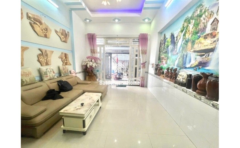 Bán nhà 3 tầng, đường số 38, Hiệp Bình Chánh, Thủ Đức, TP HCM - diện tích 59m2, giá 6,45 tỷ. Sổ Hồng chính chủ.