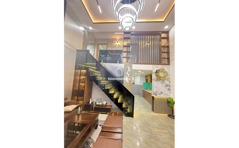 Bán nhà đường số 12, Tam Bình, Thủ Đức, TP HCM . DT  61m2, 2 tầng. Giá 5,09  tỷ, Sổ Hồng, Liên hệ 0933125879!