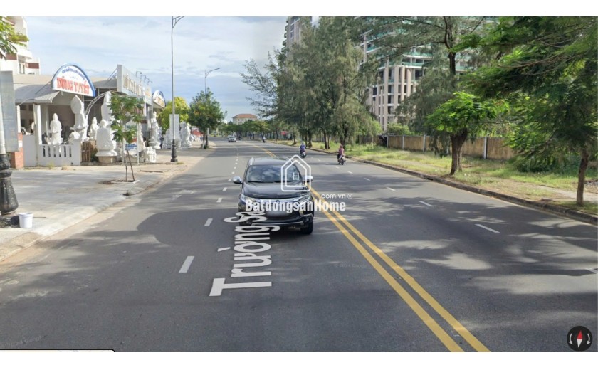 Đất Trường Sa 150m2 giá 15 tỷ gần biển Mỹ Khê, phù hợp xây khách sạn