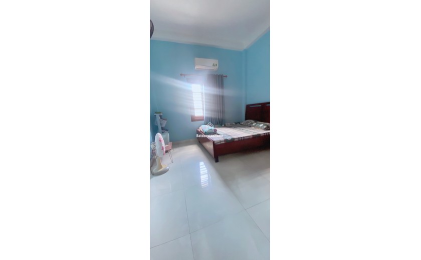 Bán nhà đường số 9, Phường Linh Tây,Thủ Đức, TP HCM, DT 53m2, 4 tầng. Giá 5,69 tỷ, sổ hồng. Liên hệ 0933125879.