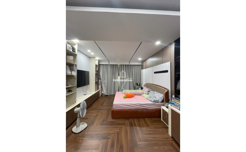 Bán nhà mặt tiền Lê Đình Dương 67m2 ngã tư Hoàng Diệu giá 17 tỷ