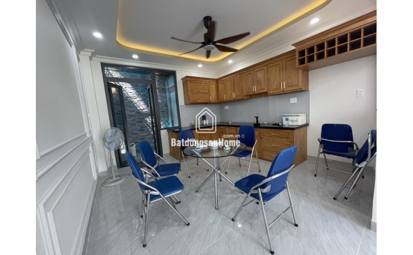 Bán nhà 5 tầng 52m2, 4PN, 4WC, đường số 48, Hiệp Bình Chánh, Thủ Đức, TP HCM - Giá 7,8 tỷ, sổ hồng.