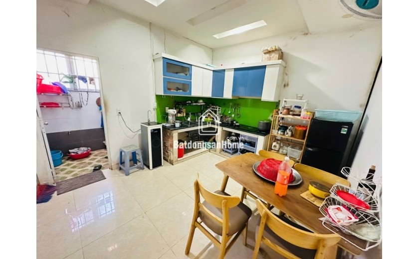 Bán nhà đường số 9, Phường Linh Tây, Thủ Đức, TP HCM. DT 76m2, cấp 4,  sổ hồng,  Giá 4.1 tỷ