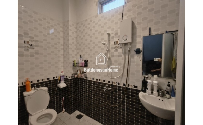 Bán nhà đường số 30, Bình Trưng Đông, Q2, TP HCM. DT 94m2, 3 tầng. Giá 7.9 tỷ, SH. 0933125879