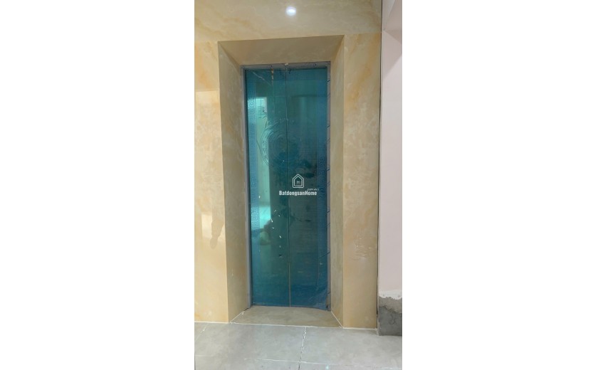 Bán tòa căn hộ 5 tầng Hoàng Diệu 82m2 giá 10.6 tỷ trung tâm Hải Châu