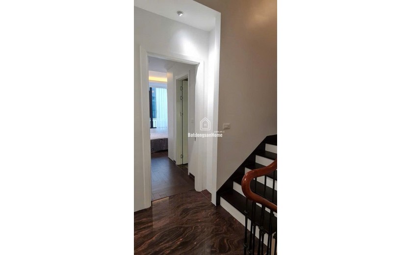 NHÀ ĐẸP TRẦN DUY HƯNG 5 TẦNG THANG MÁY - 49m2 5 tầng mặt tiền 11m Giá 12.9 tỷ