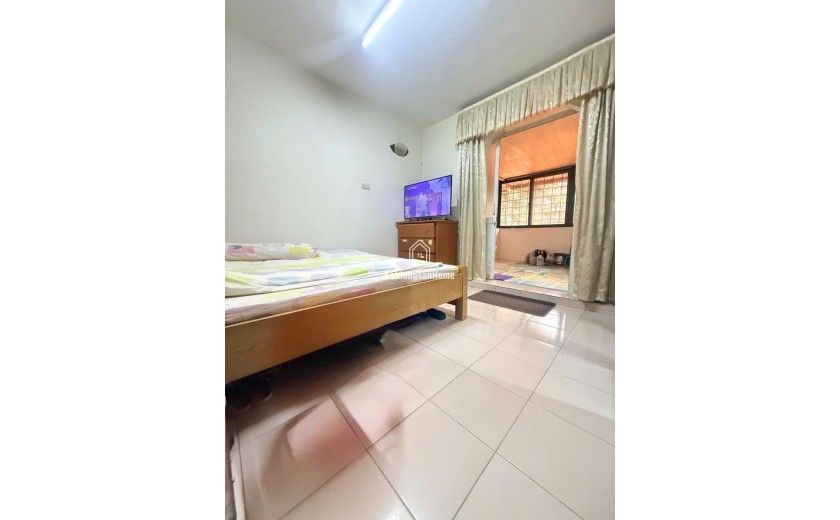 Căn tập thể nhà B2 Tập thể Vĩnh HỒ,  Đống Đa Giá 4.2 tỷ