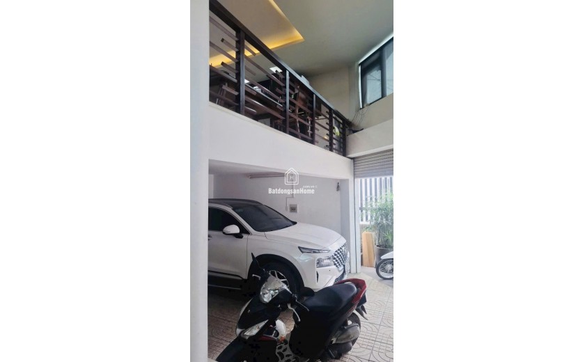 NHÀ 5 TẦNG ĐƯỜNG 10 TAM BÌNH 10.5 TỶ