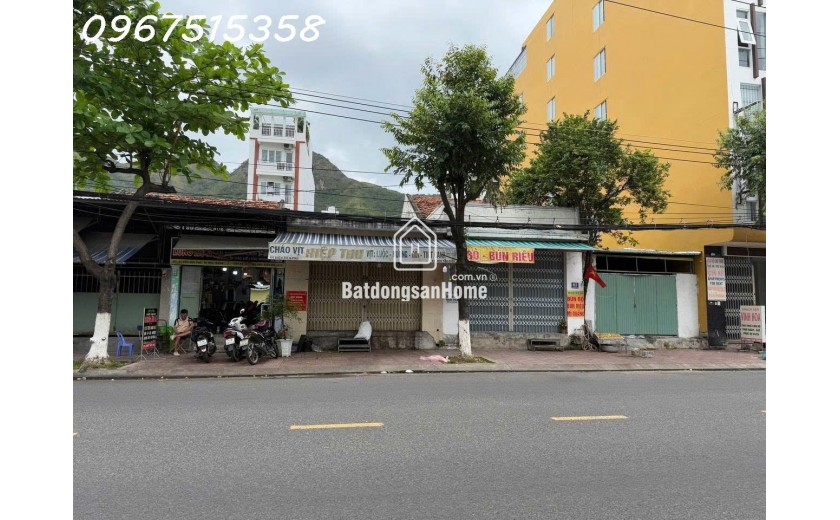 Bán đất tặng nhà Đường Điện Biên Phủ, phường Vĩnh Hòa, Nha Trang, cách biển 300