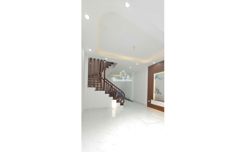 Bán nhà xây mới 4 tầng 37,3m² giáp Bắc Từ Liêm, gần Liên Mạc – Thượng Cát, giá hơn 4 tỷ