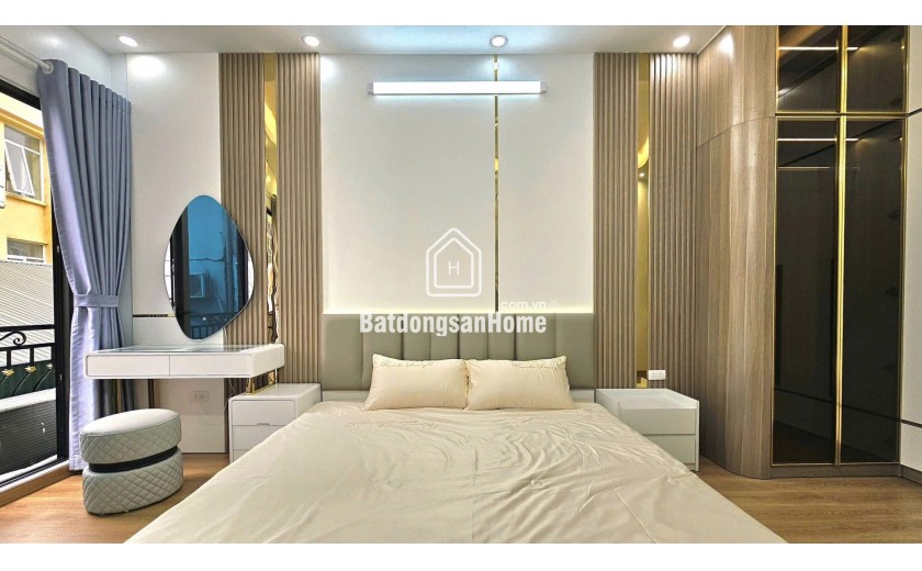 HOÀNG VĂN THÁI 5 TẦNG NHÀ MỚI - THANG MÁY - FULL ĐỒ - 36m2 Mặt tiền 3.4m Giá 10.8 tỷ