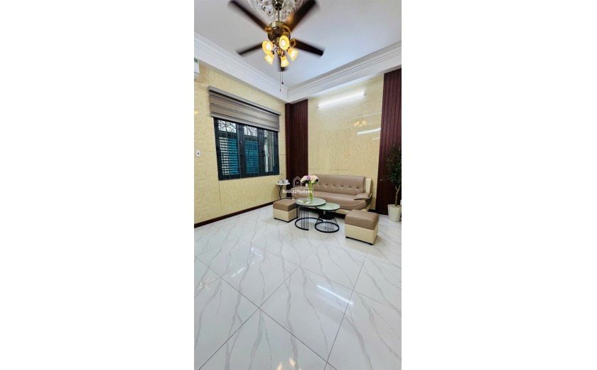 Phan Đăng Lưu - Bình Thạnh - DTSD 55M - Hoàn Công Đủ - 2PN - Nhỉnh 5 Tỷ