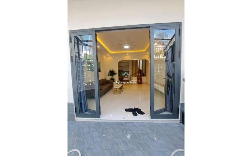 BÁN NHÀ 2 TẦNG VÕ VĂN NGÂN THỦ ĐỨC ĐỐI DIỆN VINCOM 50M -5.29 TỶ