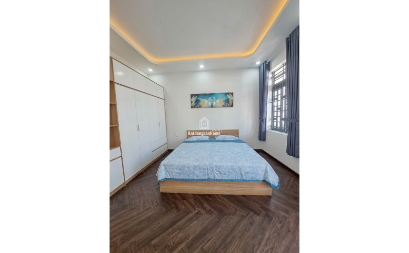 BÁN NHÀ 2 TẦNG VÕ VĂN NGÂN THỦ ĐỨC ĐỐI DIỆN VINCOM 50M -5.29 TỶ