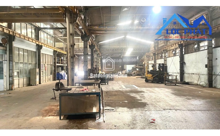 Cho thuê xưởng 2000m2 có 3 cẩu trục 5 tấn Phường Phước Tân, Đồng Nai