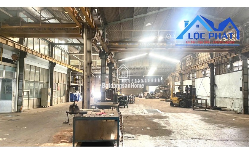 Cho thuê xưởng 2000m2 có 3 cẩu trục 5 tấn Phường Phước Tân, Đồng Nai