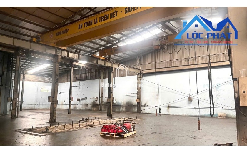 Cho thuê xưởng 2000m2 có 3 cẩu trục 5 tấn Phường Phước Tân, Đồng Nai