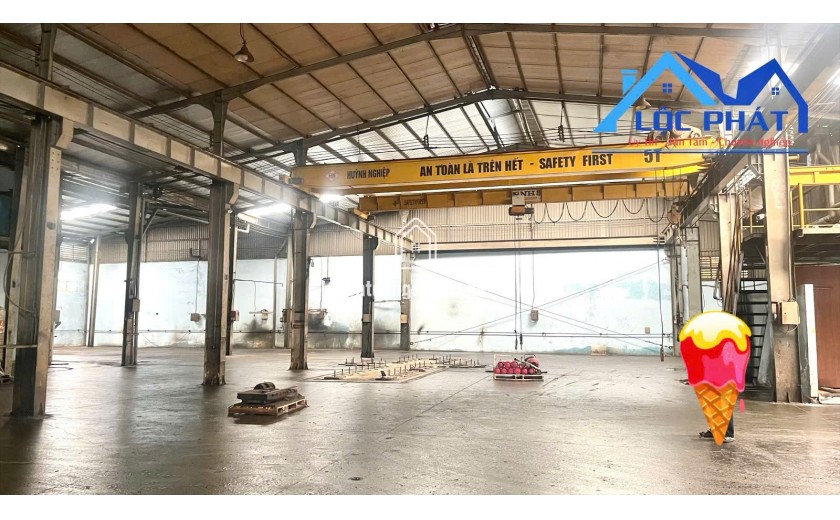 Cho thuê xưởng 2000m2 có 3 cẩu trục 5 tấn Phường Phước Tân, Đồng Nai