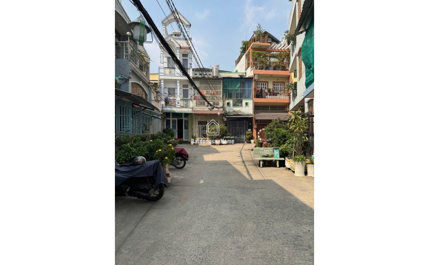 NHÀ ĐẸP - XH ĐỔ CỬA, 3 TẦNG, 3 PN, LIÊN TỈNH 5